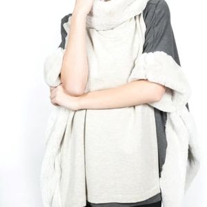 SHANNON PASSERO Sian colorblock split front faux fur lined popover poncho